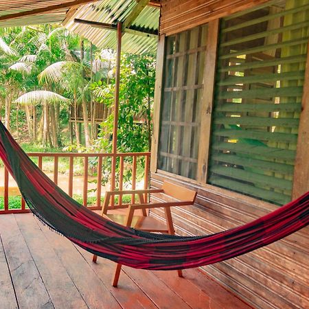 Cabanas Dechi Puerto Nariño エクステリア 写真