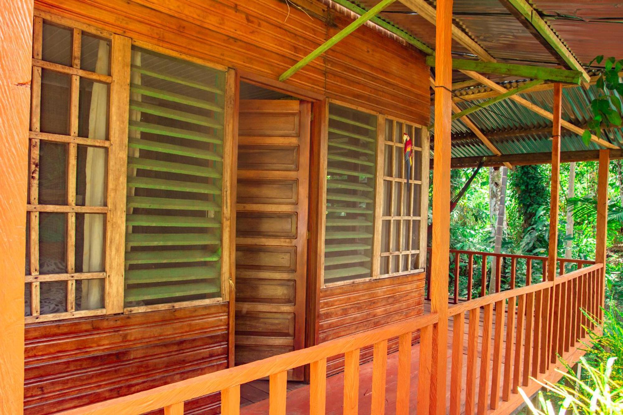 Cabanas Dechi Puerto Nariño エクステリア 写真
